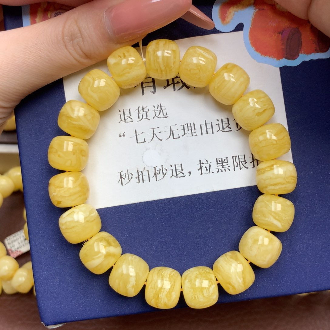 琥珀未镶嵌珠宝奇石3