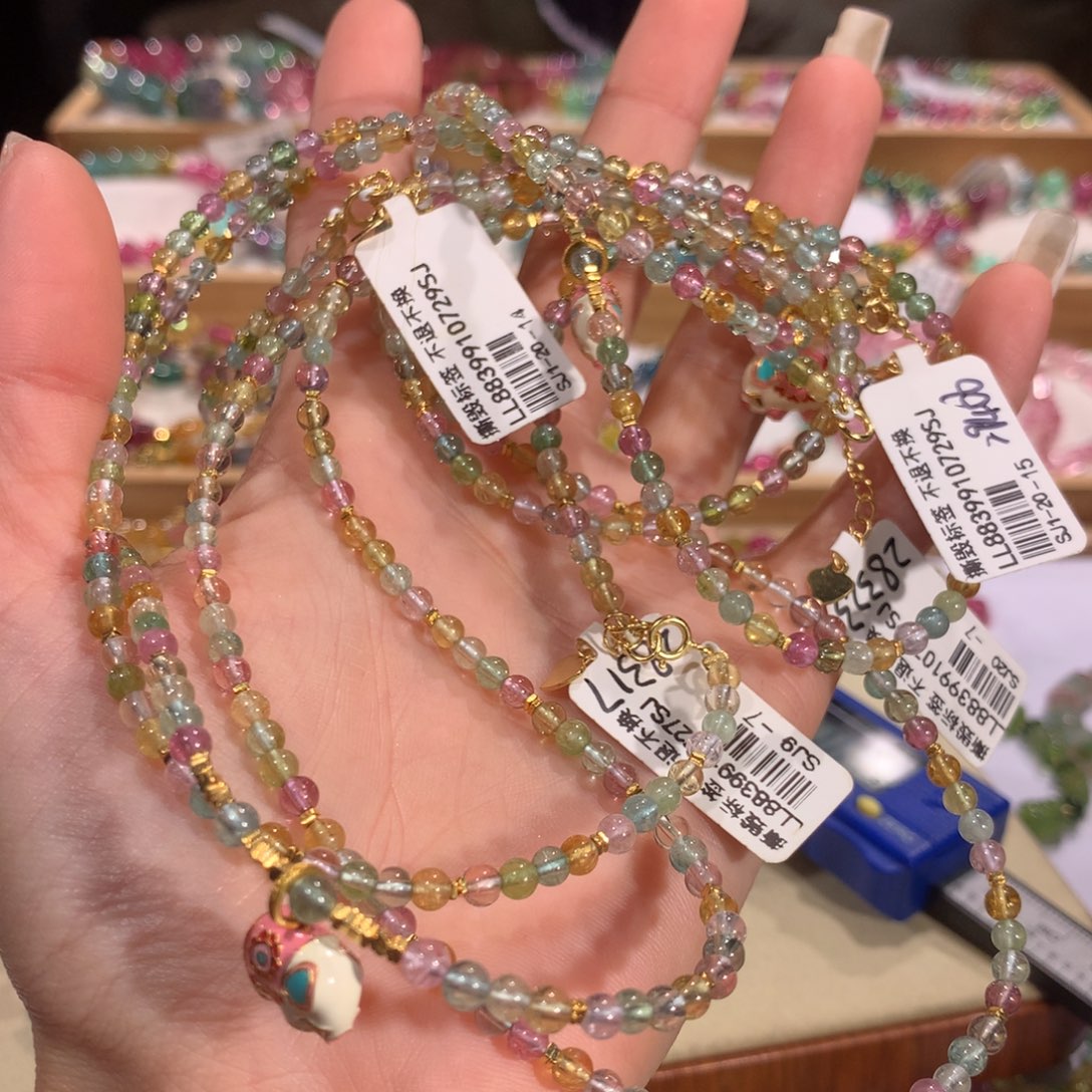 碧玺多样性发货一件未镶嵌