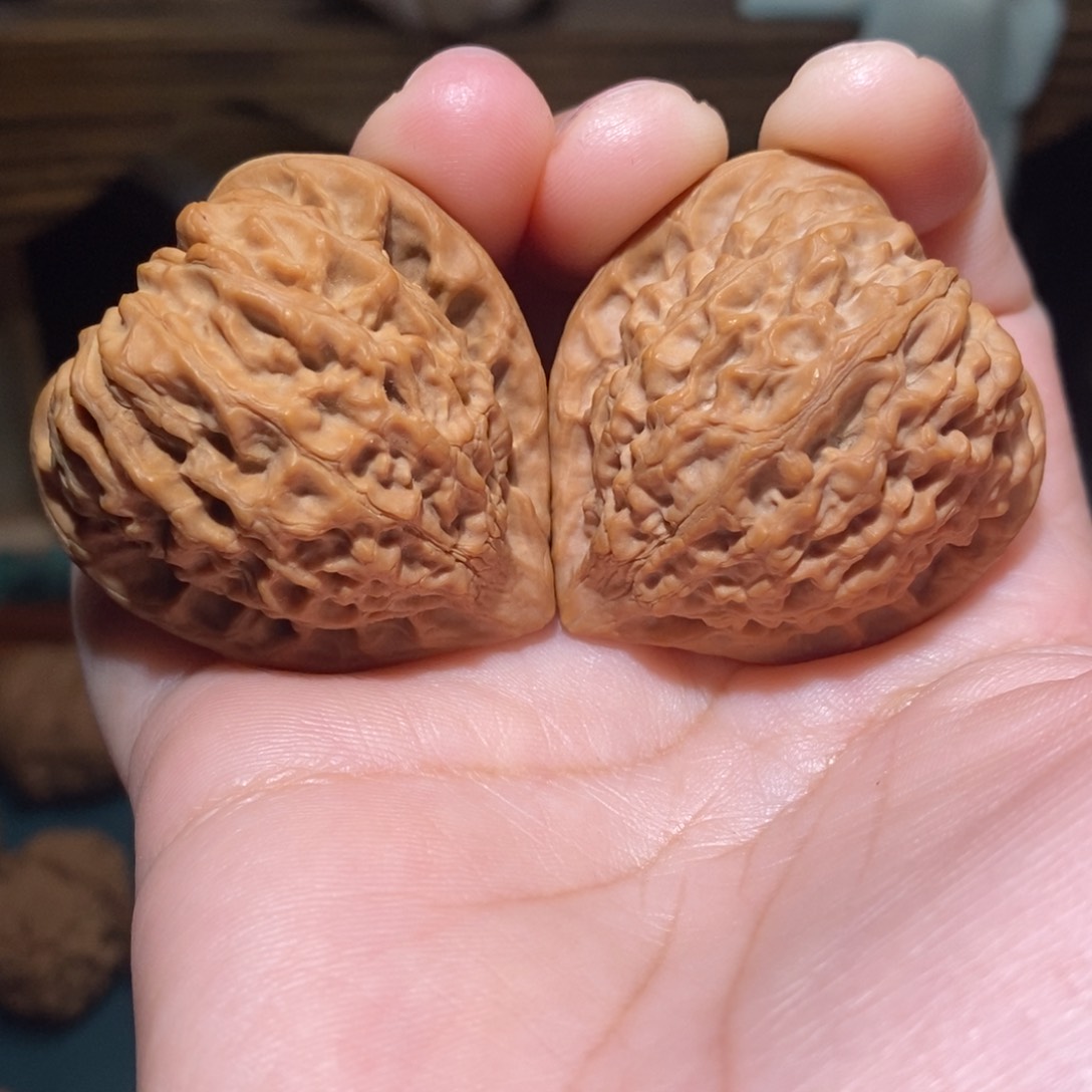 文玩核桃吊坠金牛39➕