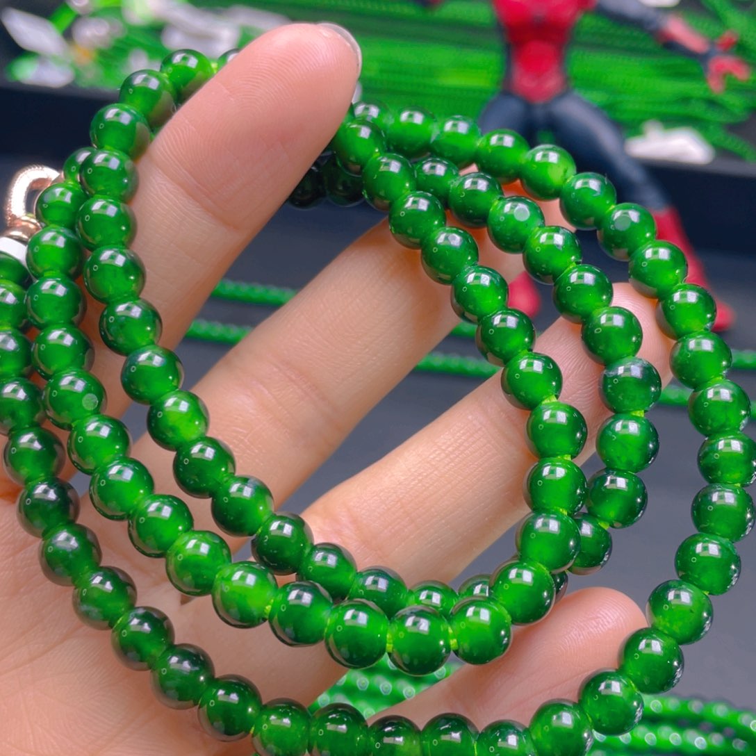 翡翠颈饰未镶嵌，1