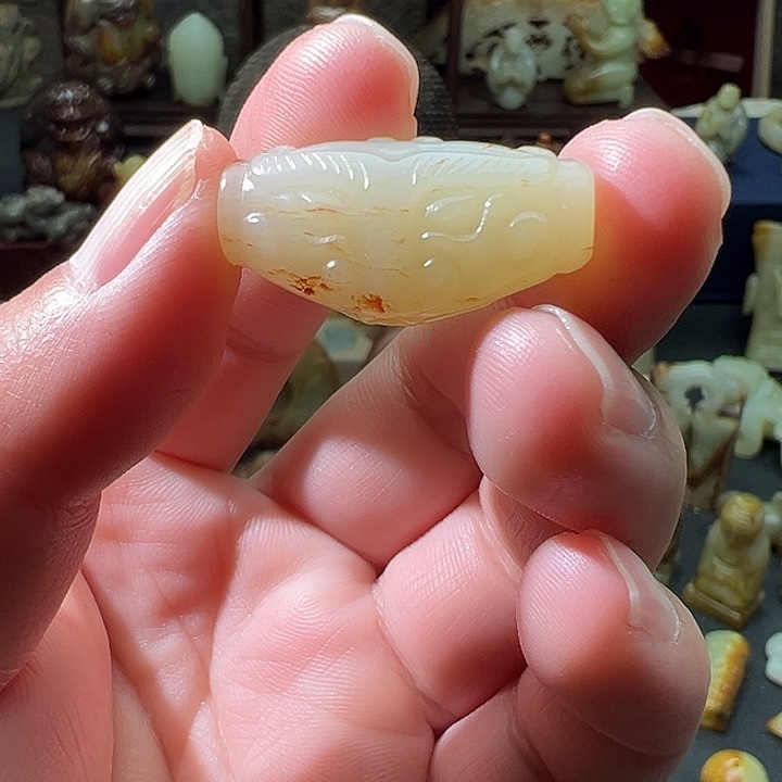漠***狼和田玉（糖玉）未镶嵌挂件玉器鉴定专家团队