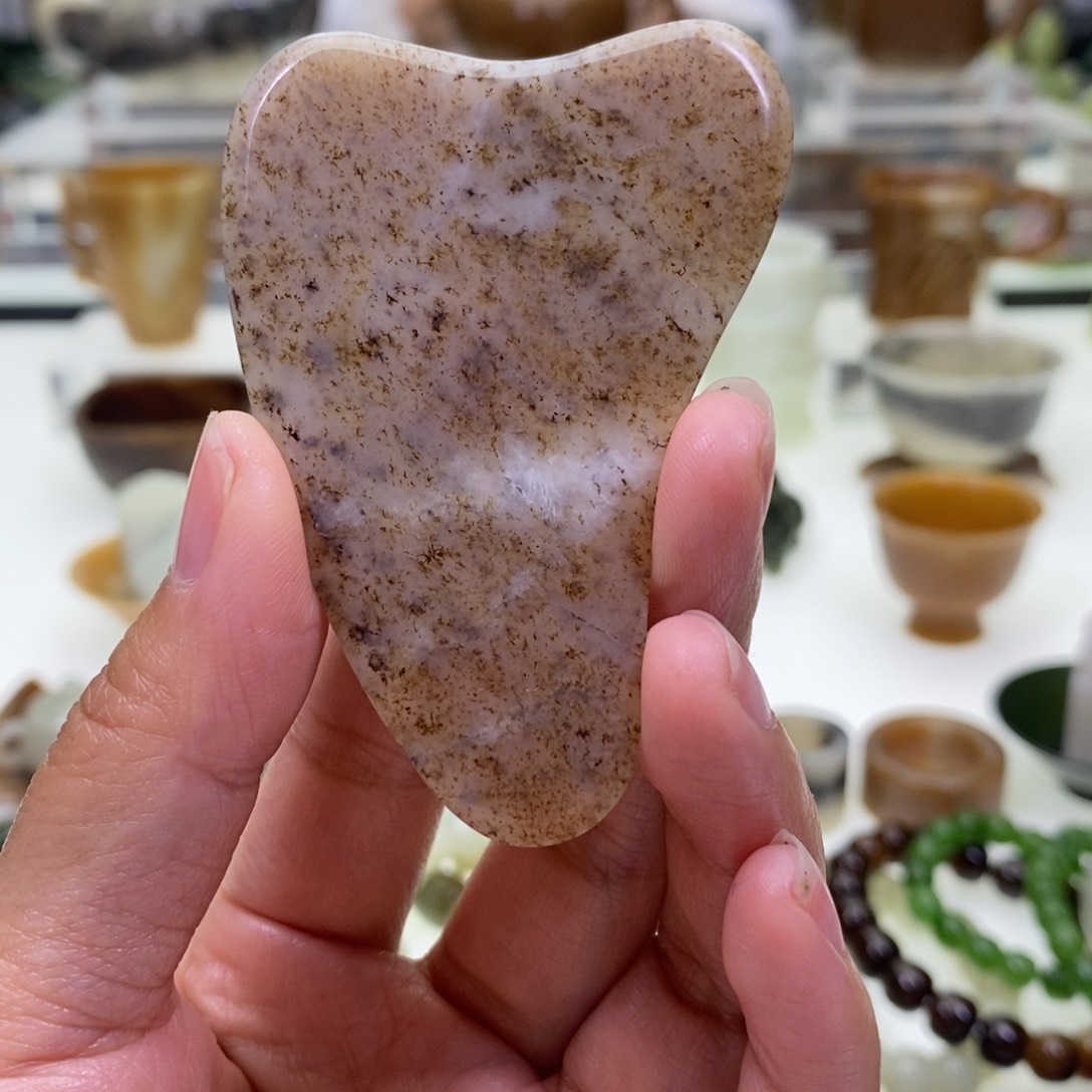 和田玉刮板未镶嵌