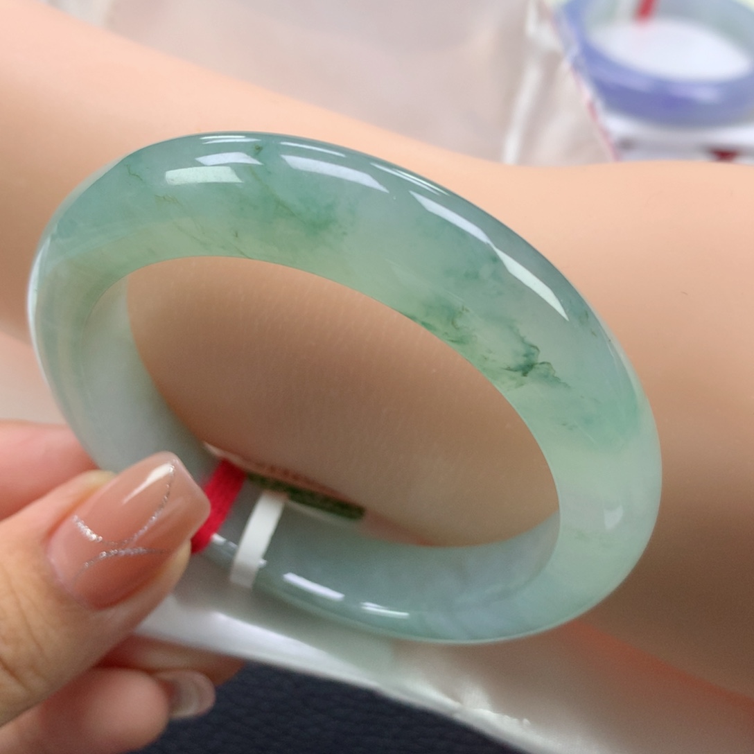 翡翠手镯未镶嵌缅甸天然翡翠手镯54正