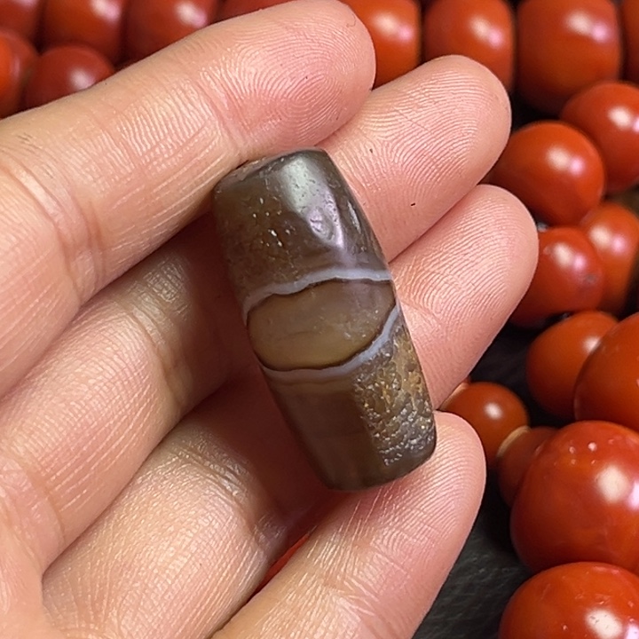 颈饰琉璃星****地琉璃…………