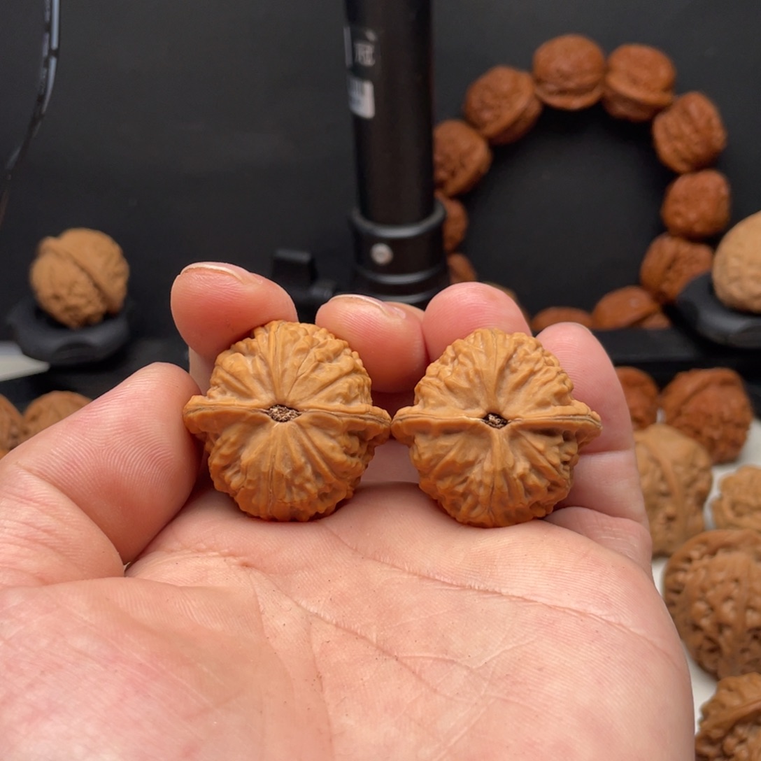 你***垒吊坠文玩核桃福宝 34