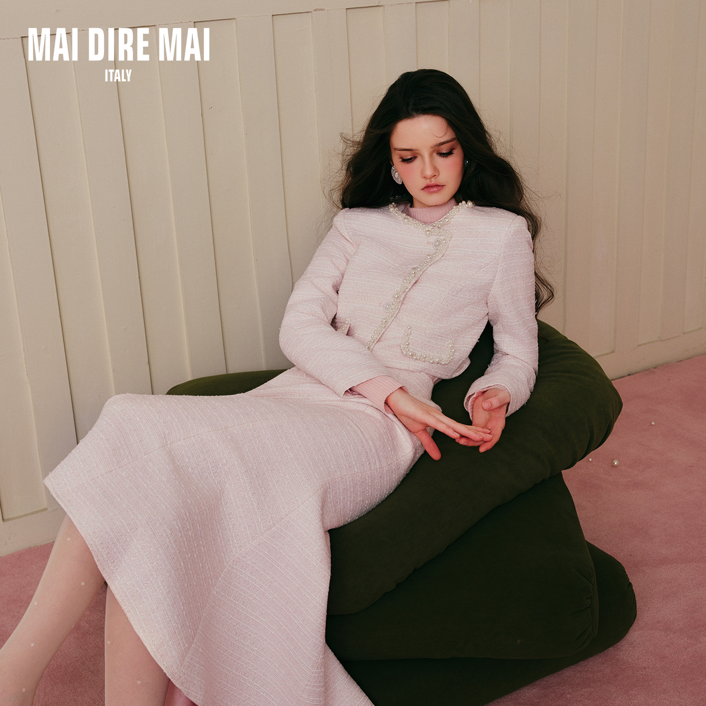 MAI DIRE MAI雾粉珍珠长袖圆领外套高腰鱼尾半身裙套装女秋冬气质