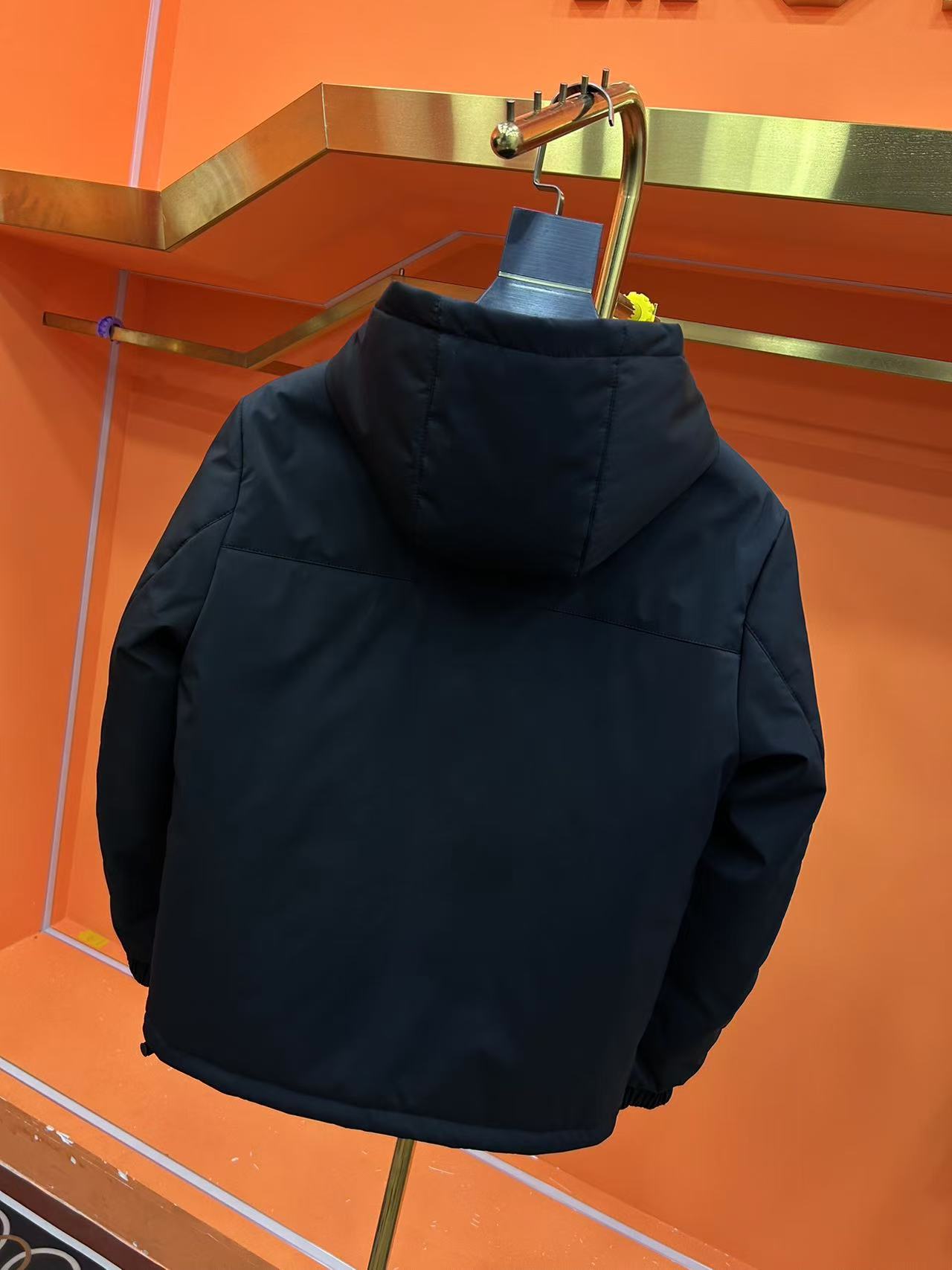 122025冬季棉服夹克外套欧洲站潮流时尚百搭男士经典黑色连帽棉服