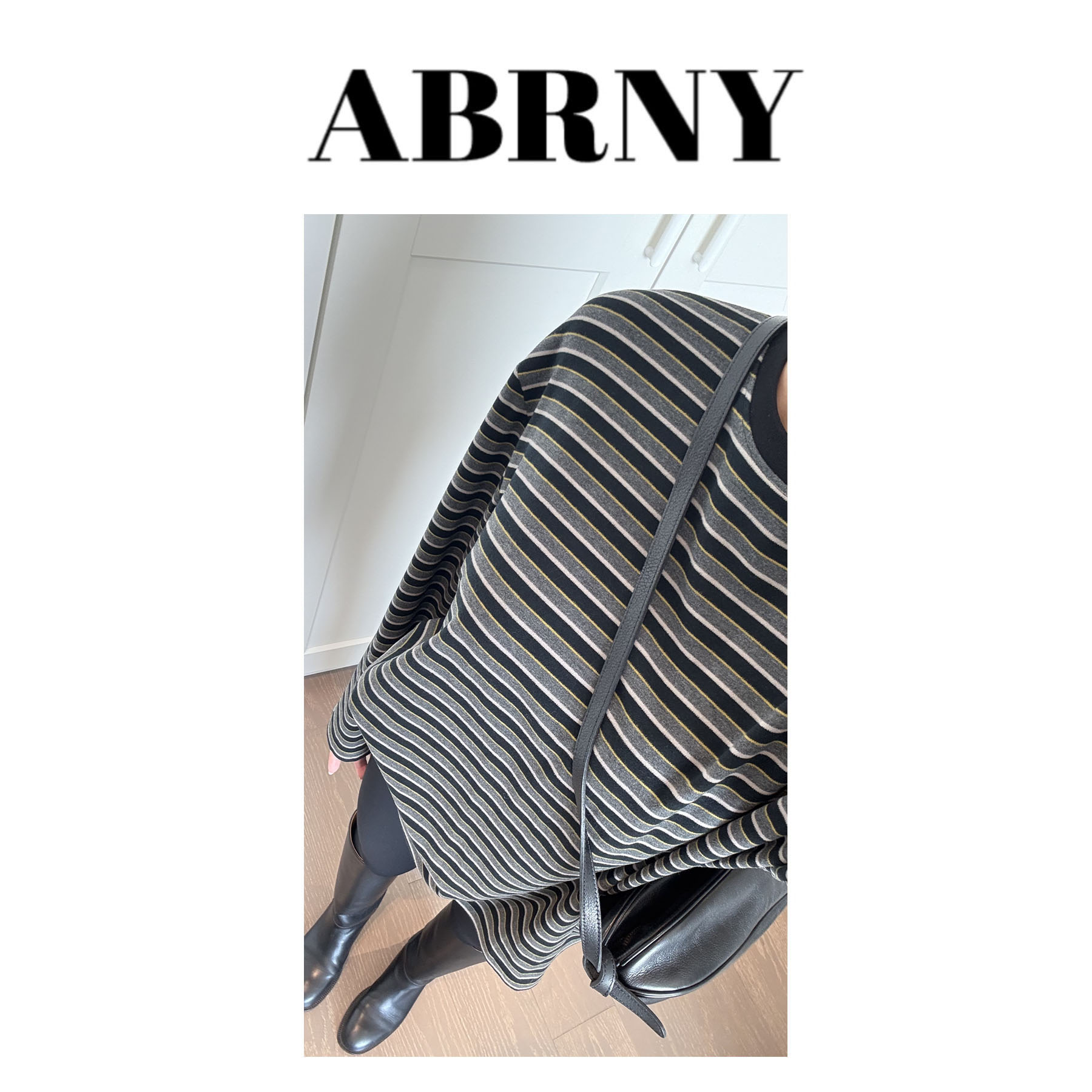 许小黑【自在漫游】绒感软糯圆领条纹复古百搭休闲上衣 V2722