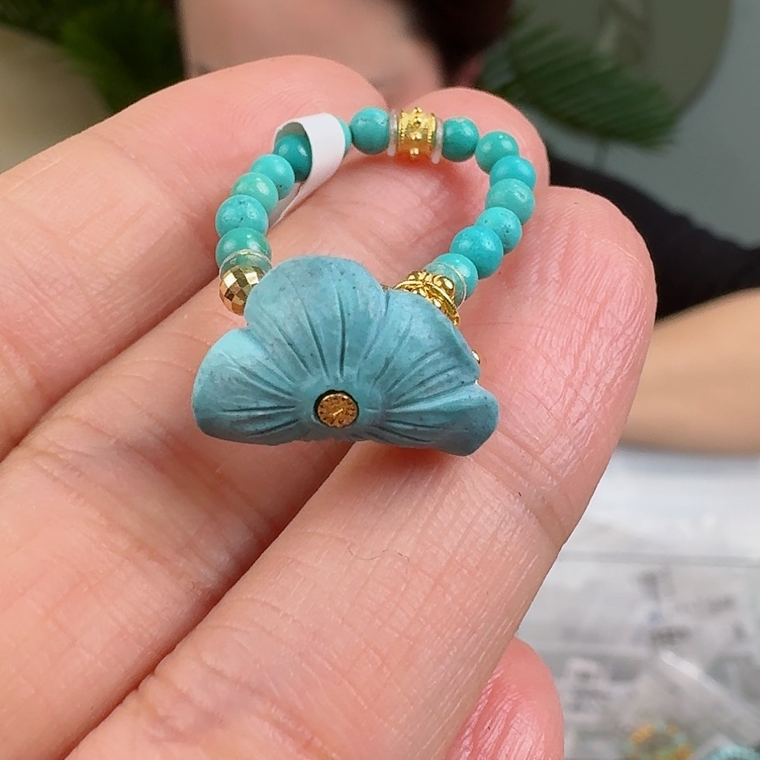 绿松石珠宝奇石18K金镶嵌