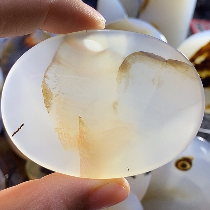 未镶嵌颈饰玛瑙/玉髓