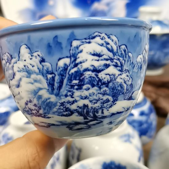 十***园景德镇陶瓷青花缸杯