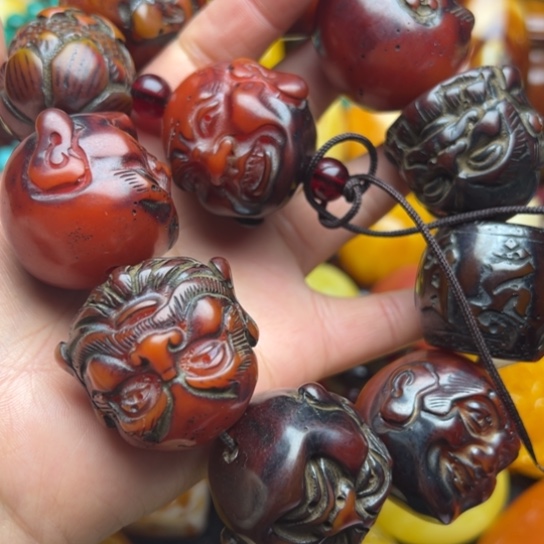 琥珀手串未镶嵌蜜蜡