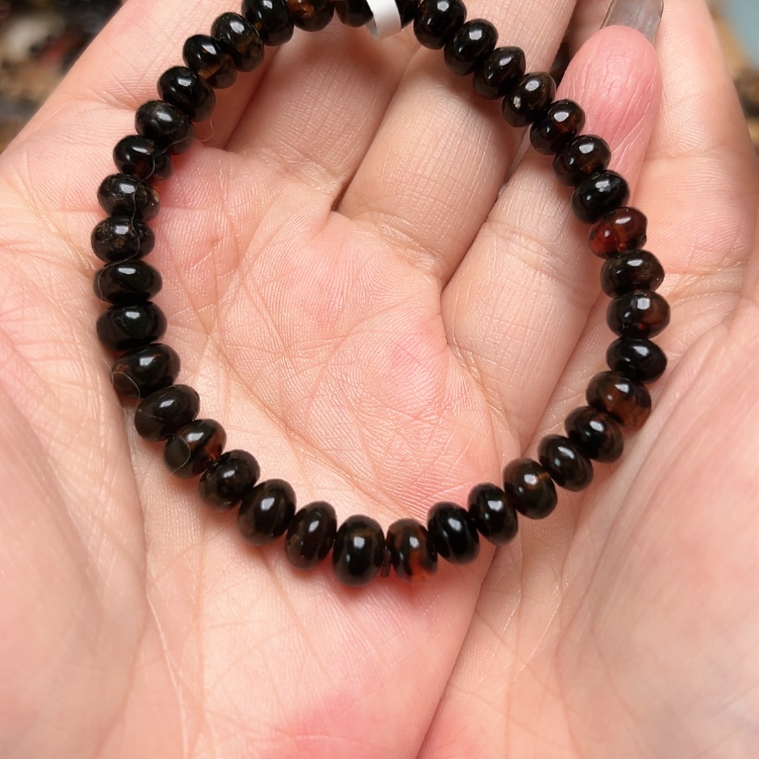 琥珀未镶嵌裸石抚顺琥珀10520七