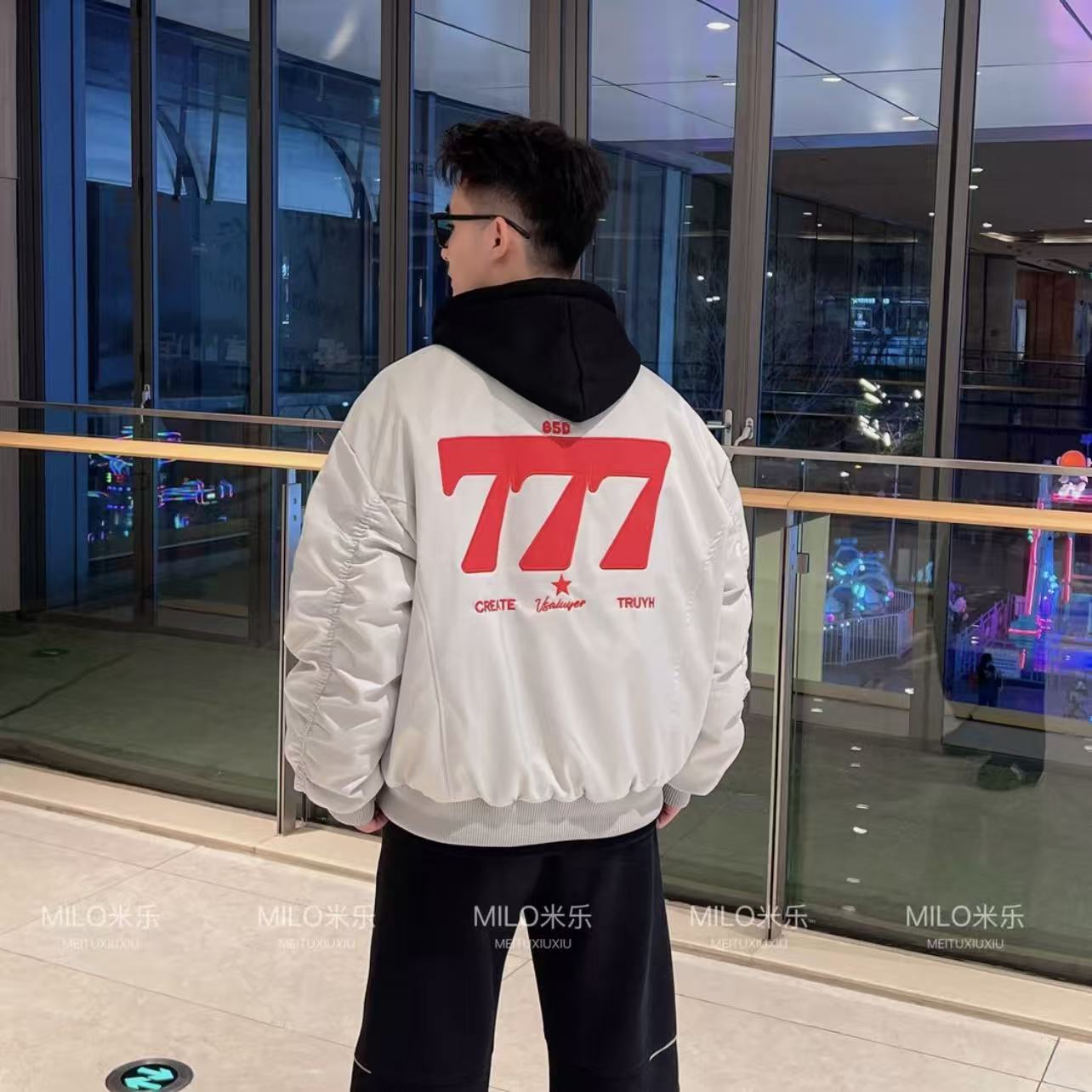 YL 【国标50】 潮牌羽绒 可拆卸连帽棒球外套 轻奢高级感男女外套