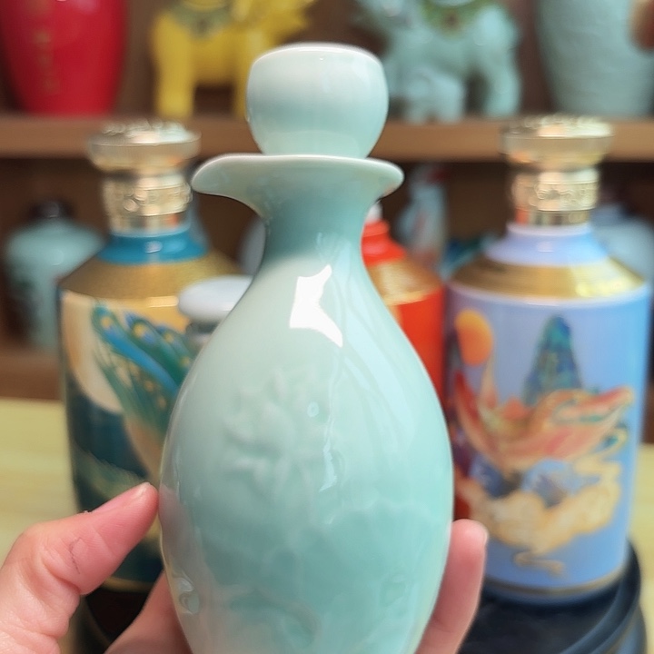 2两荷花分酒器2个