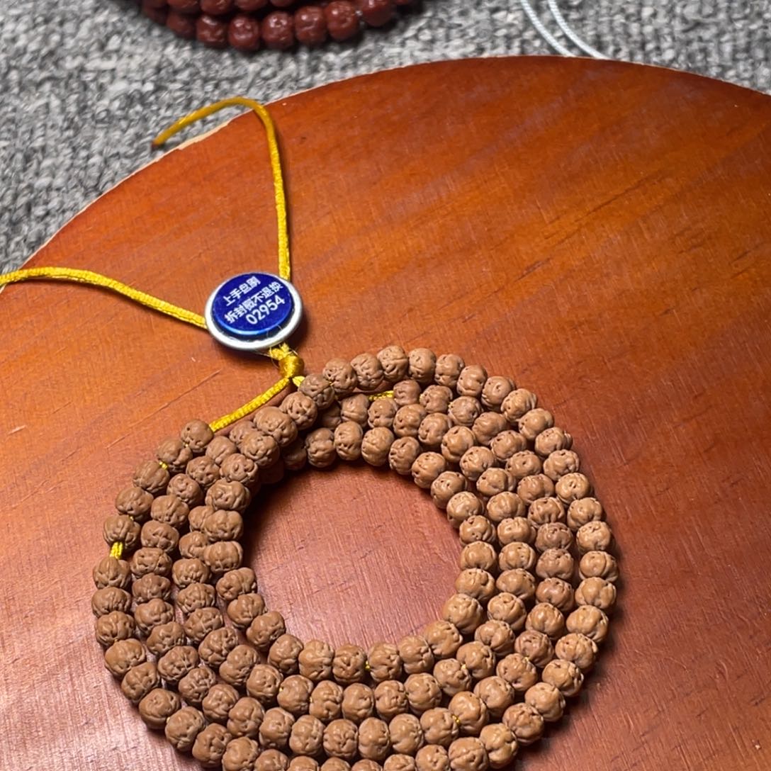 A***Y金刚菩提吊坠梅朵佛手尺寸5.5➕