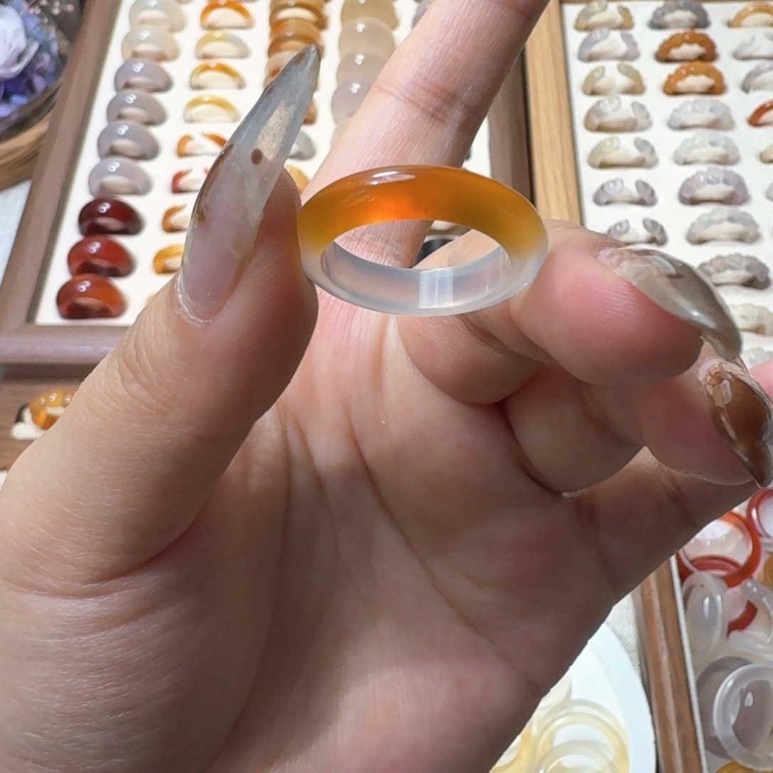 未镶嵌戒指玛瑙/玉髓501港17
