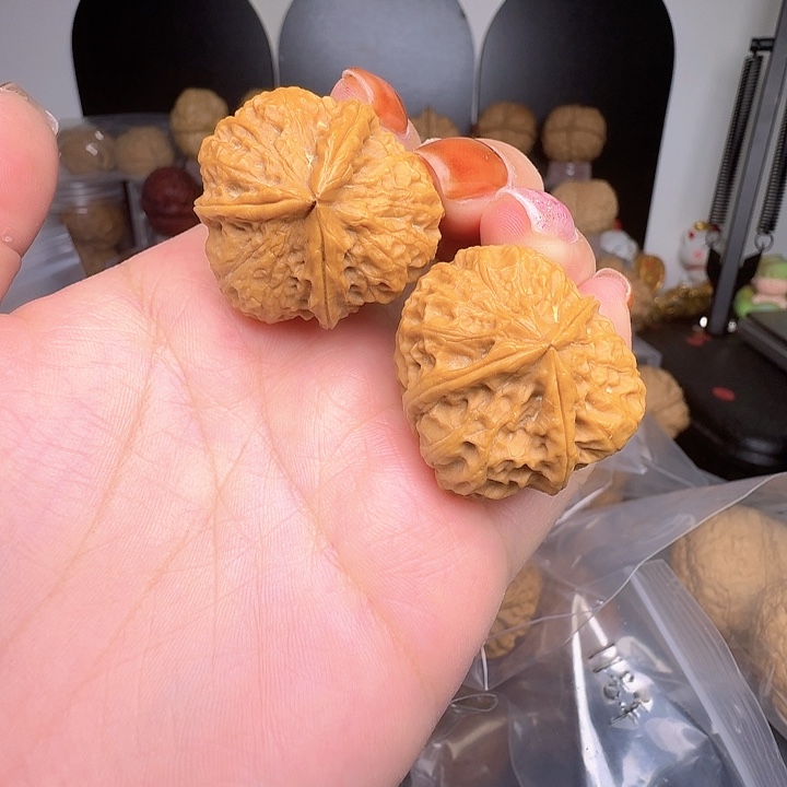 文玩核桃把件4号车放漏三棱33尺寸