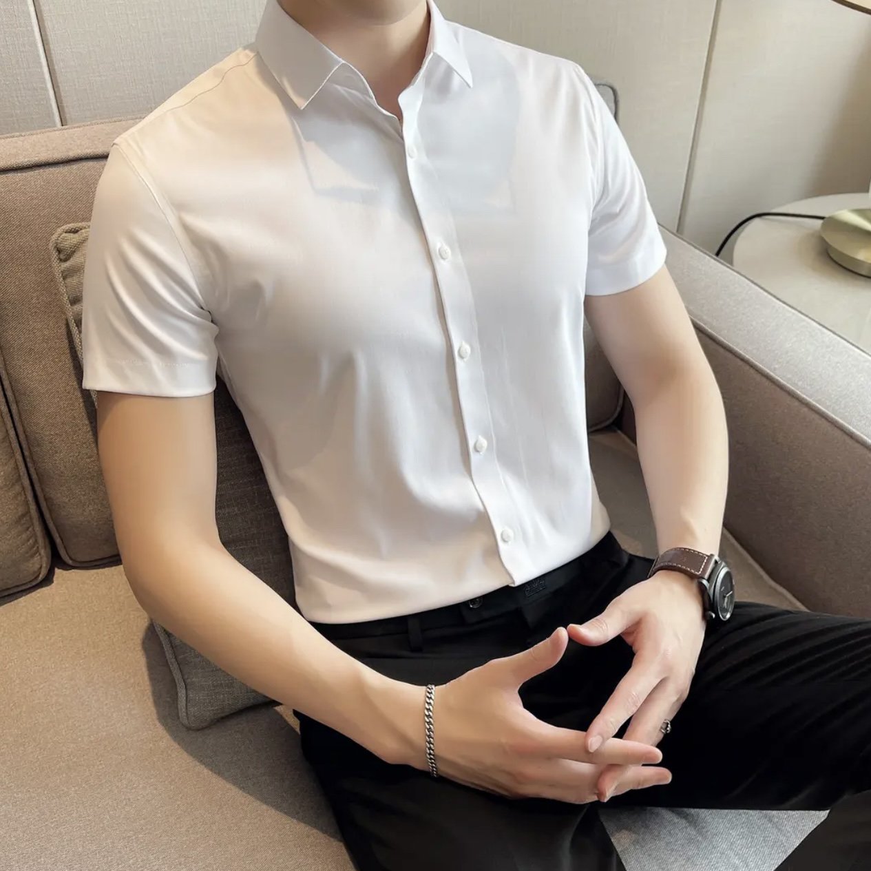 夏季男士商务短袖衬衫白色纯色修身薄款职业正装