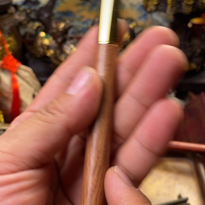 大叶紫檀（黑酸枝木类）