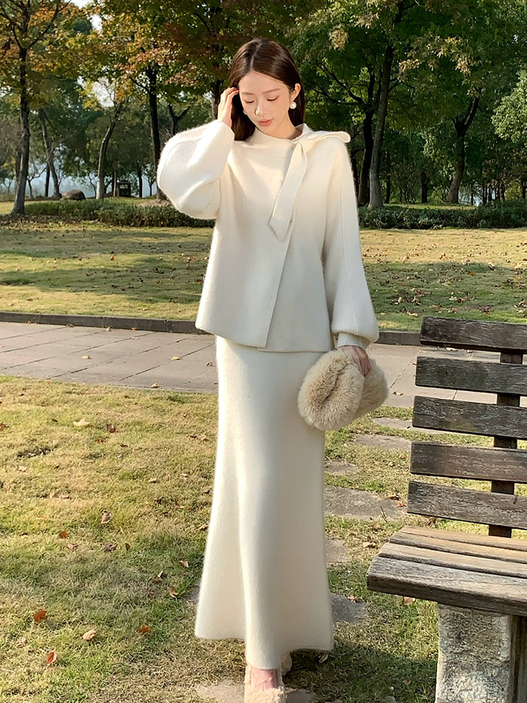 【晨晨专属】早秋端庄大气名媛高级感温柔小香风白色针织毛衣套装女