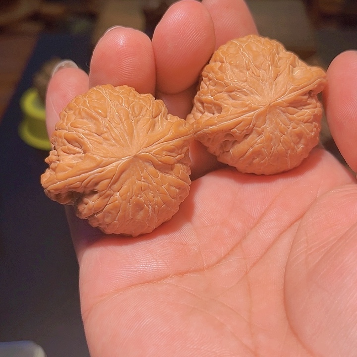 文玩核桃把件铁锤