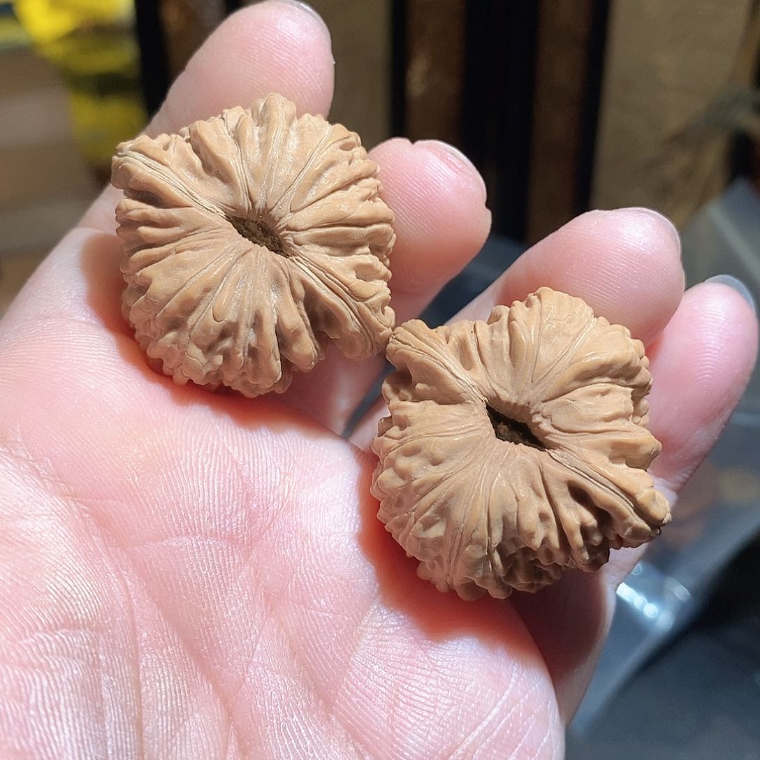 文玩核桃把件37四座楼全品