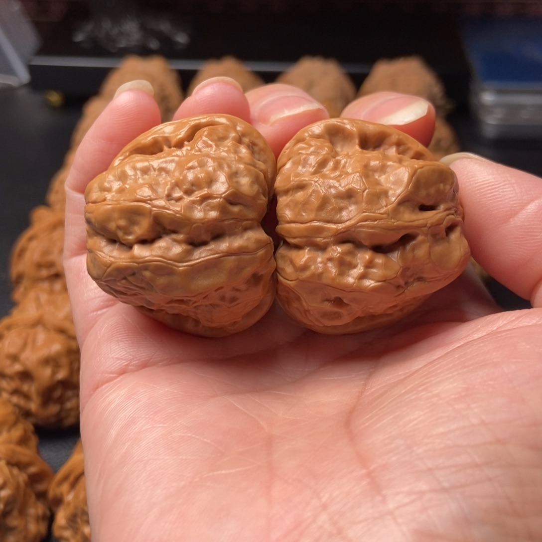 文玩核桃把件蛤蟆头38