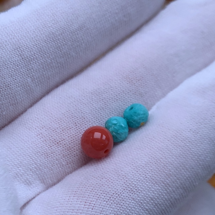 南红玛瑙未镶嵌珠宝奇石