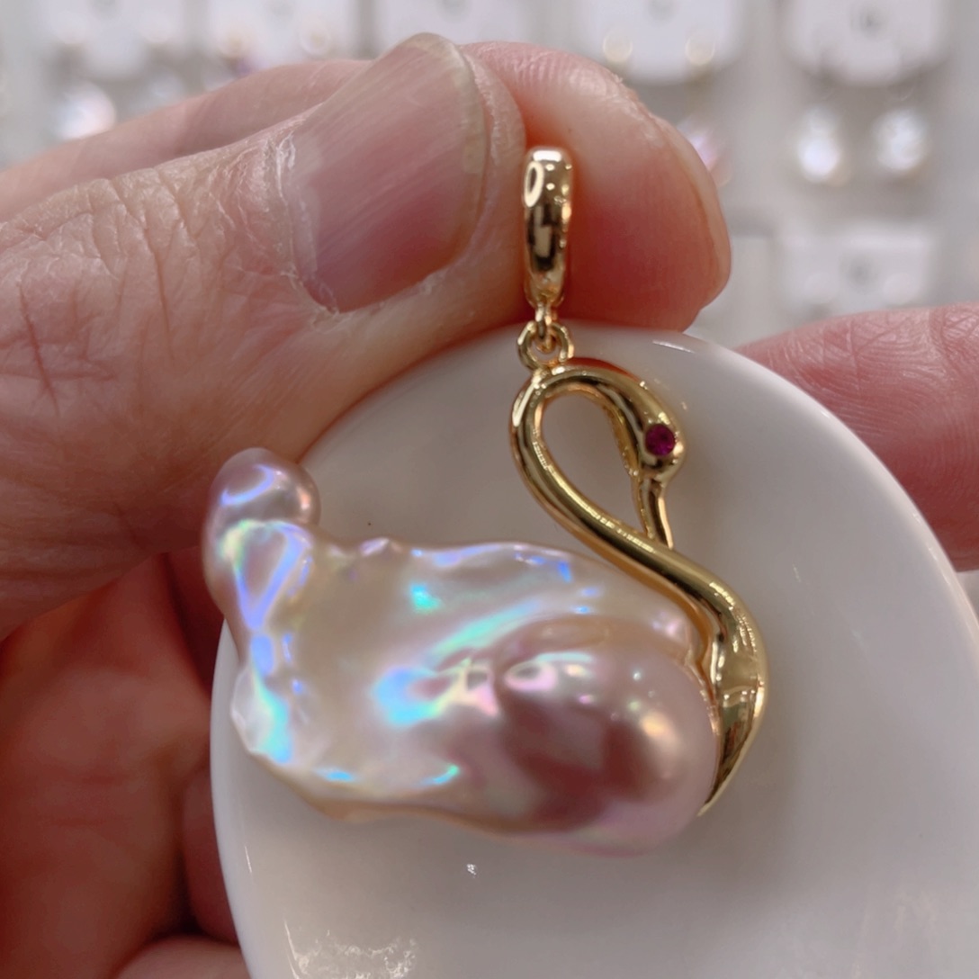 颈饰未镶嵌淡水珍珠