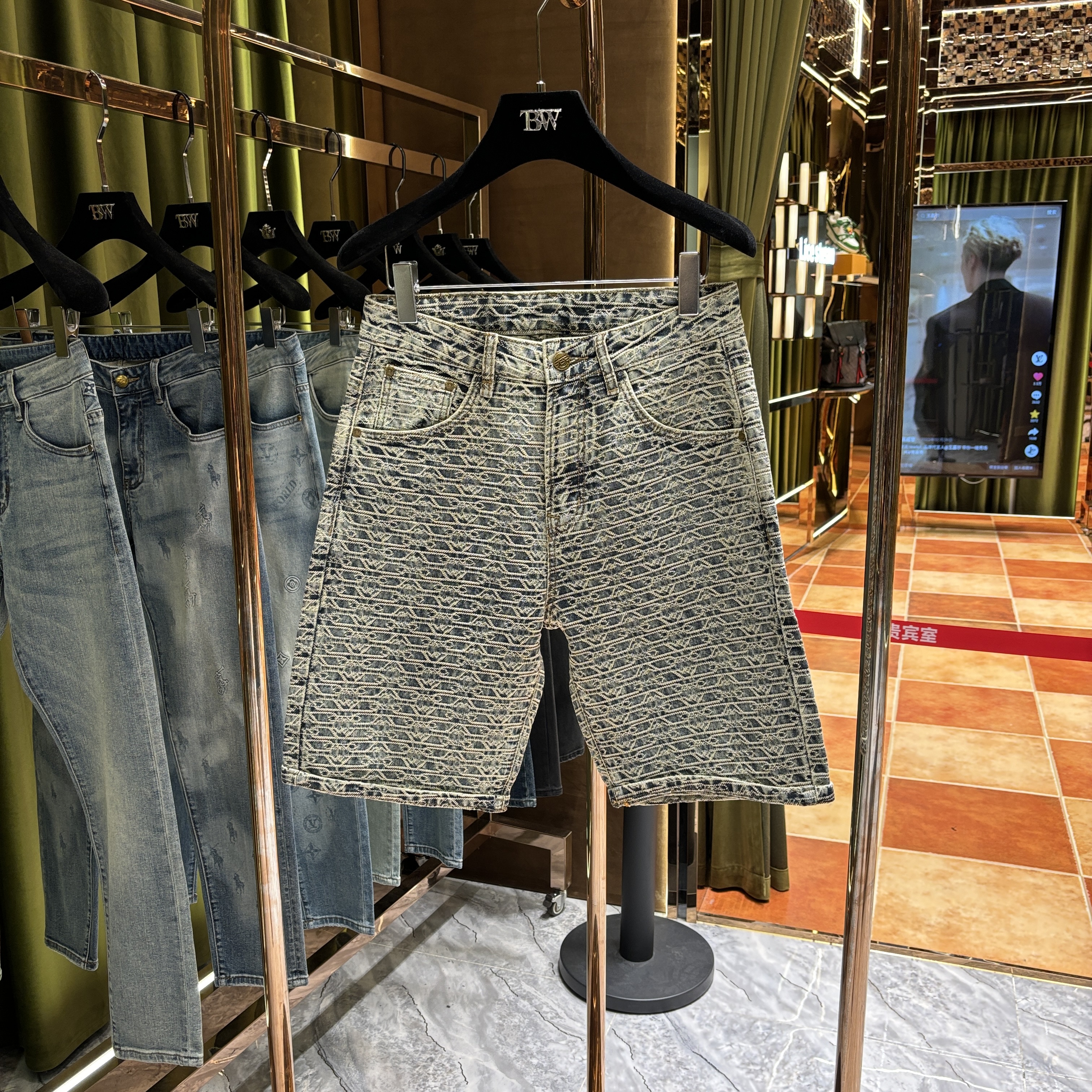 AX-PG.2025夏季新品 轻奢重工百搭牛仔短裤77091