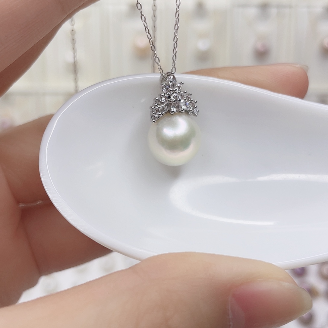 淡水珍珠吊坠(赠链)合金