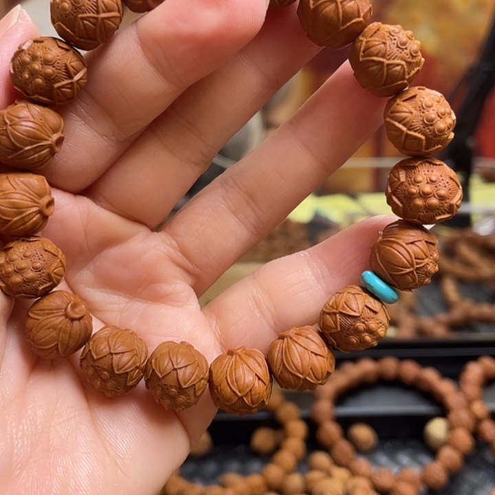 手串/手链橄榄核龙纹