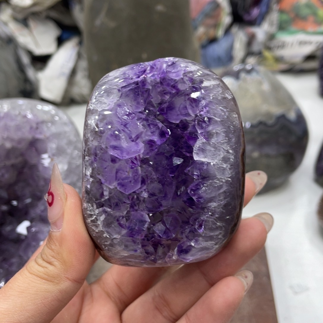 紫晶大型摆件（非配饰）未镶嵌
