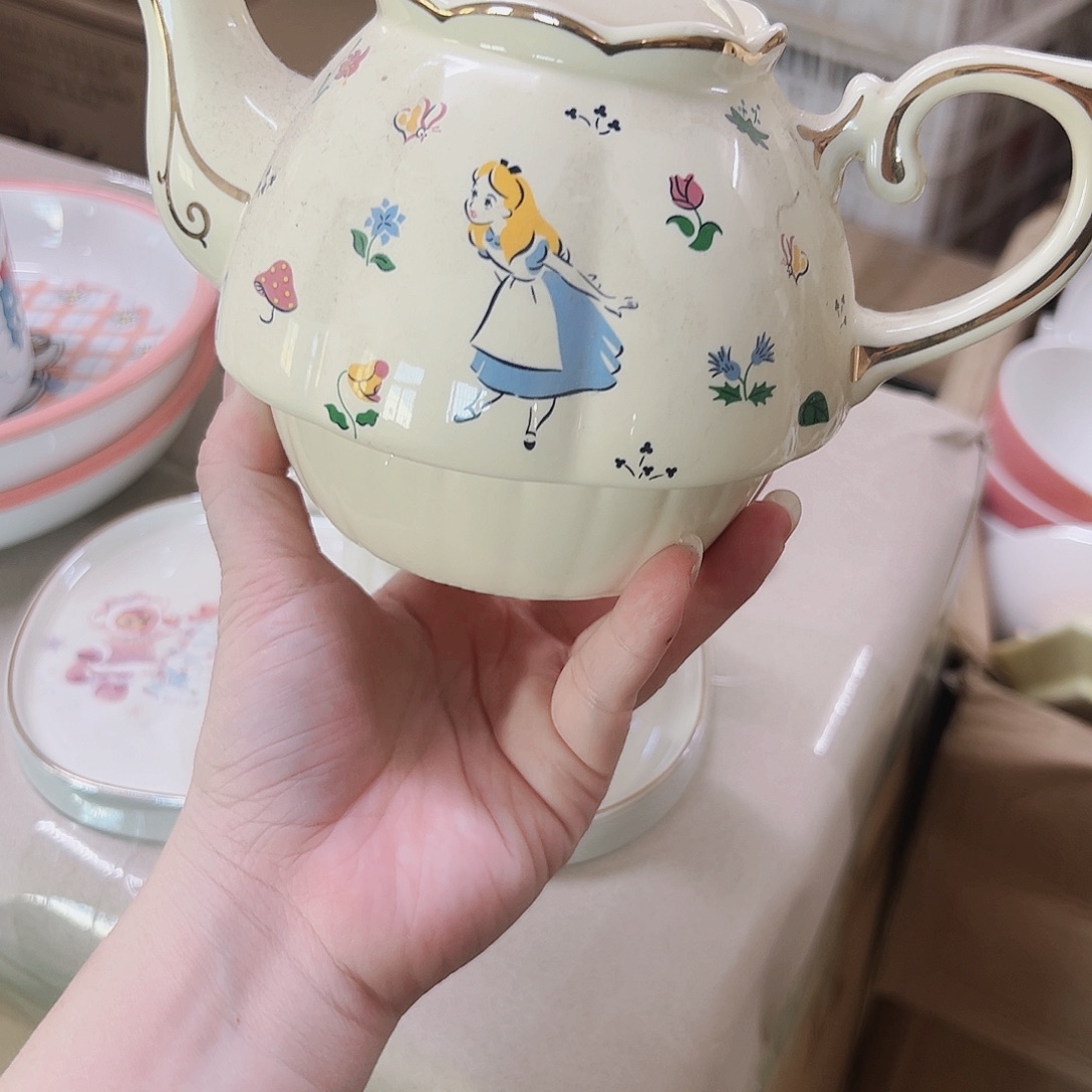 微瑕可爱满20包邮