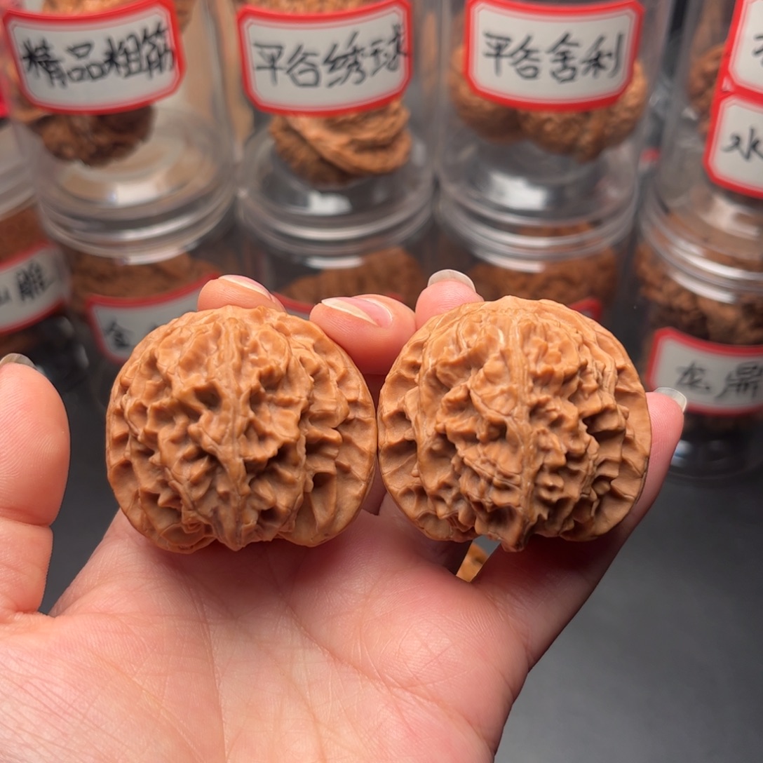 把件文玩核桃42.5全品苹果园