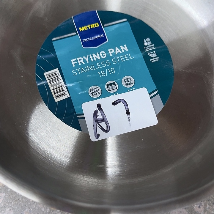 白瓷A7  微瑕 麦德l家  20cm  单柄煎guo