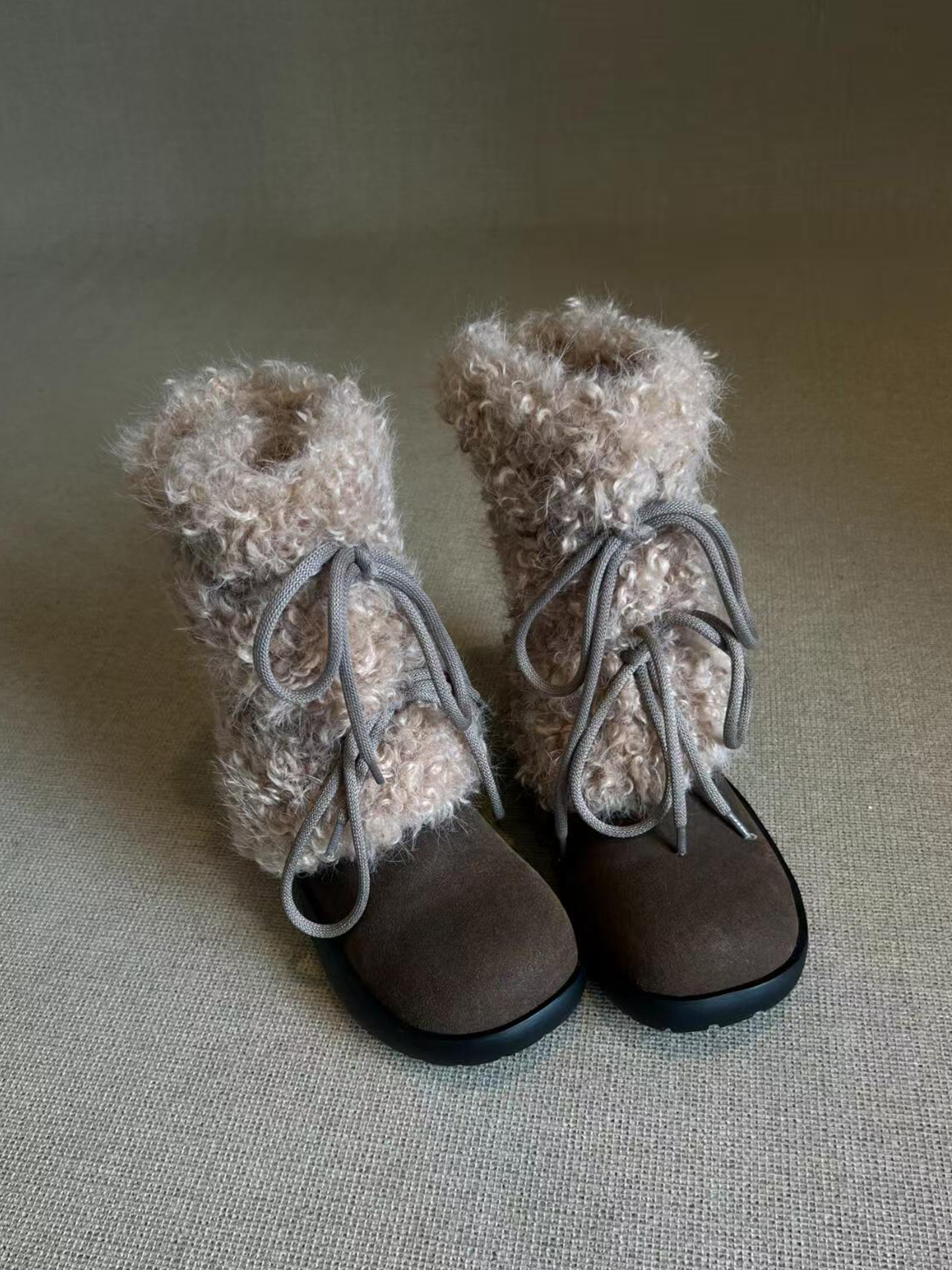 自留版~复古厚底棕色靴子加绒短靴女款冬季保暖毛毛鞋新款雪地靴