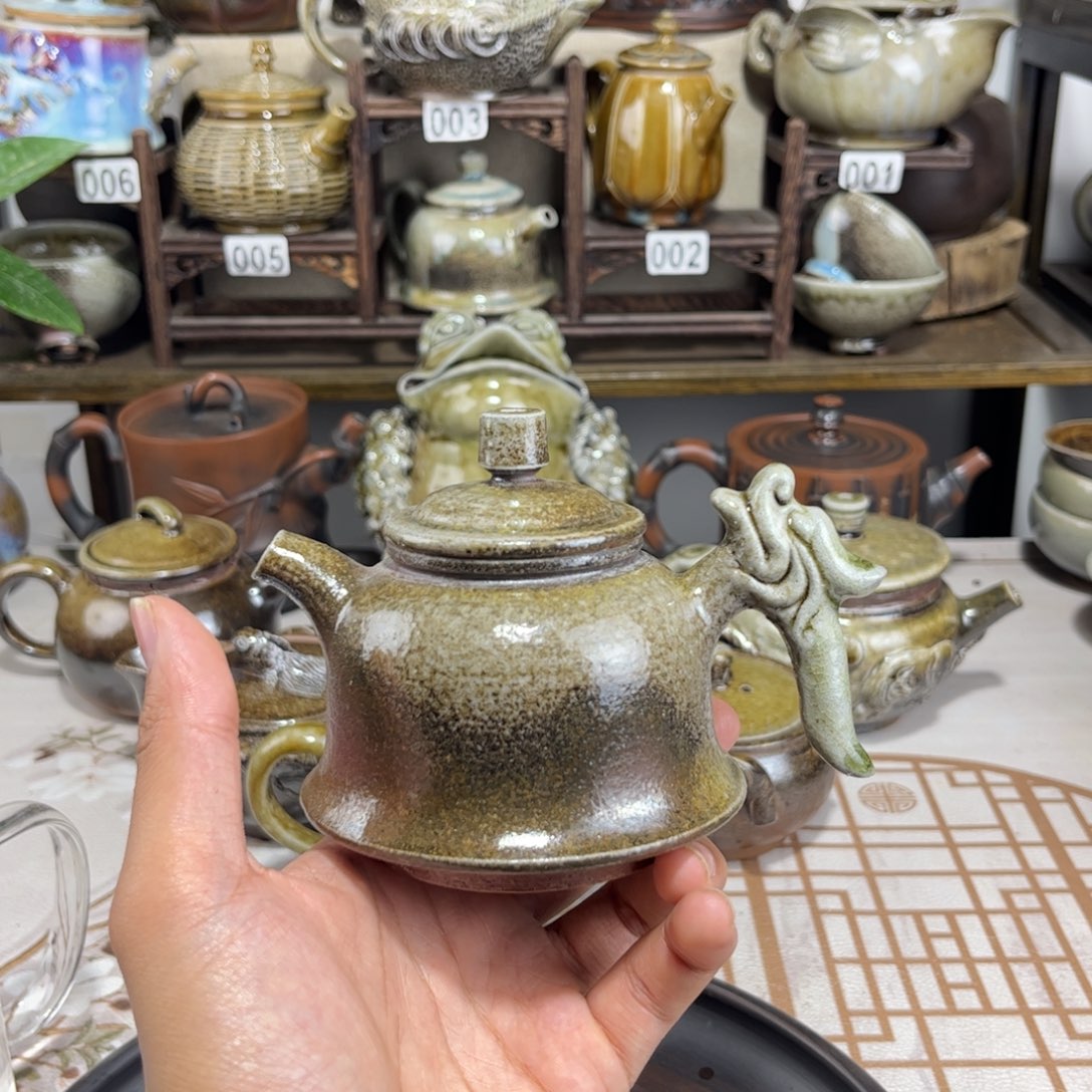 180cc白泥柴烧金钟壶，古法传承裸坯柴烧