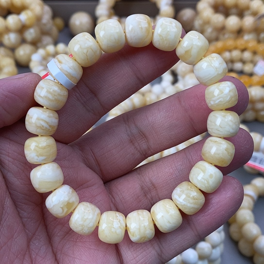 蜜蜡未镶嵌珠宝奇石11.6mm 19.6g