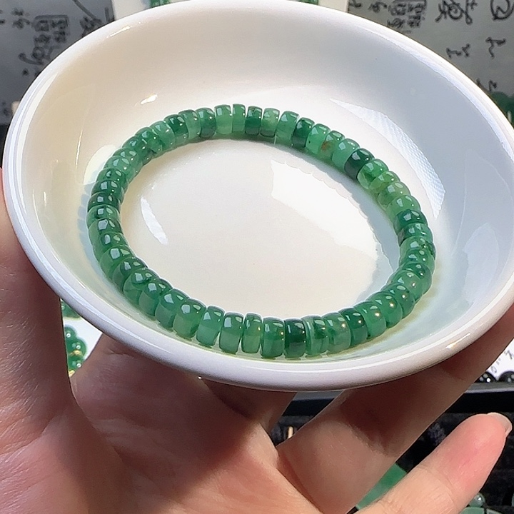 石英质玉（非洲翠），未镶嵌
