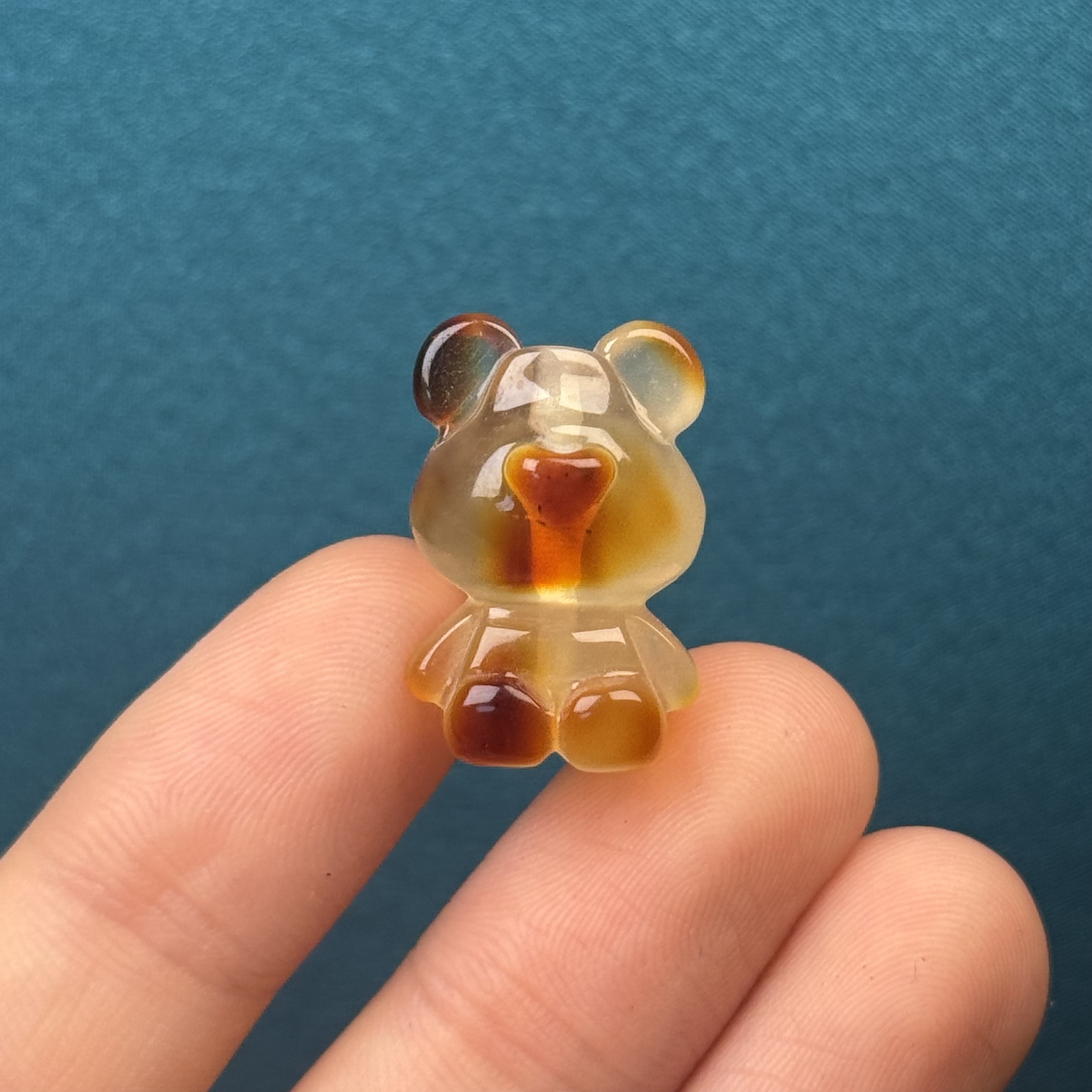 K9626天然原矿蜜蜡 雕刻小熊14*22*14mm 支持鉴定假一罚十