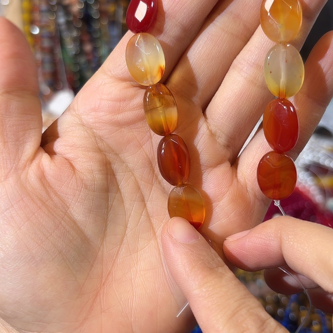 玛瑙/玉髓未镶嵌珠宝半成品红玛瑙k12-16一条