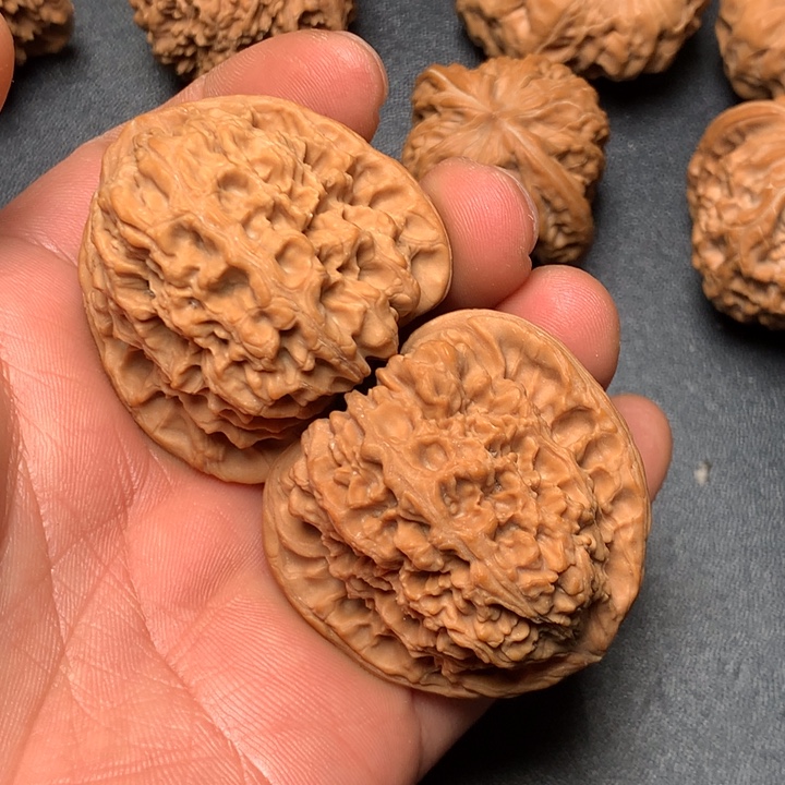 文玩核桃把件43南疆893