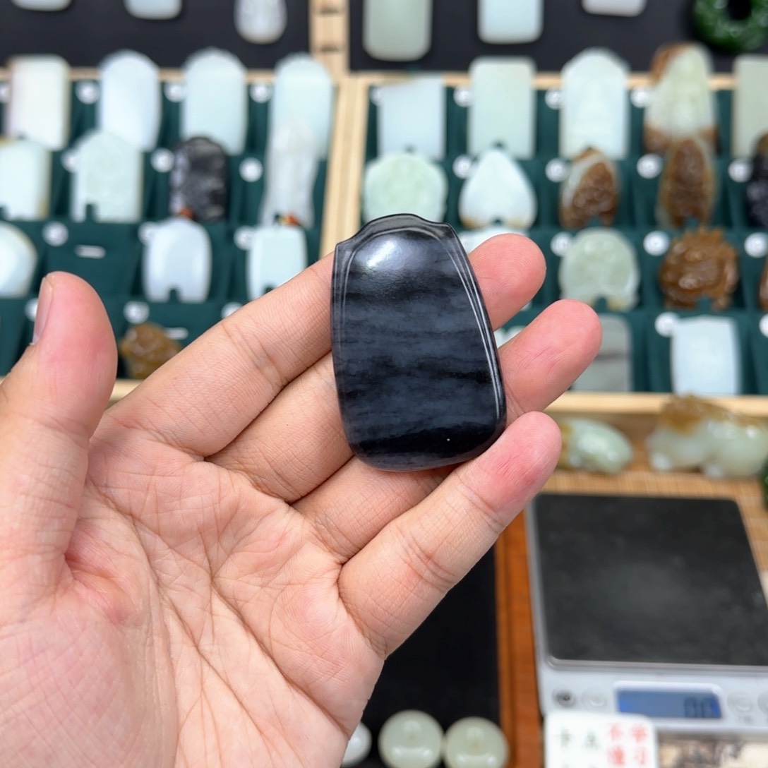 和田玉挂件未镶嵌