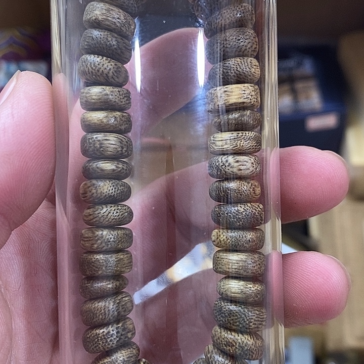 良***亿大叶紫檀（黑酸枝木类）