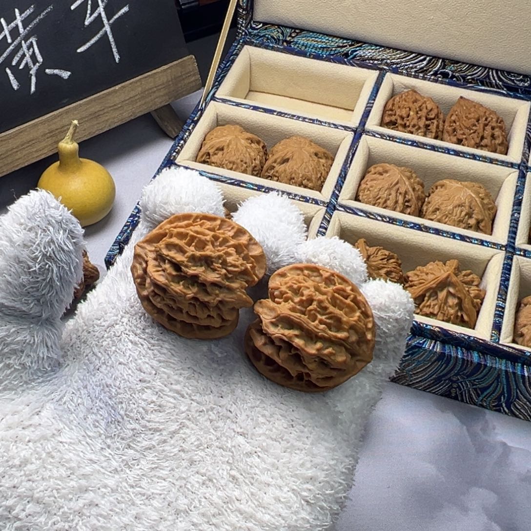 果***）文玩核桃吊坠39苹果