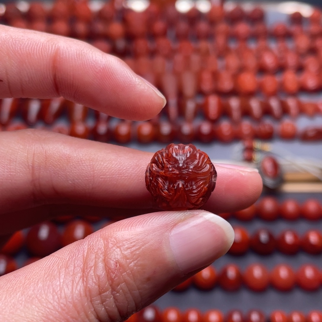 南红玛瑙未镶嵌其他W14瓦西牛血火焰龙珠柔光