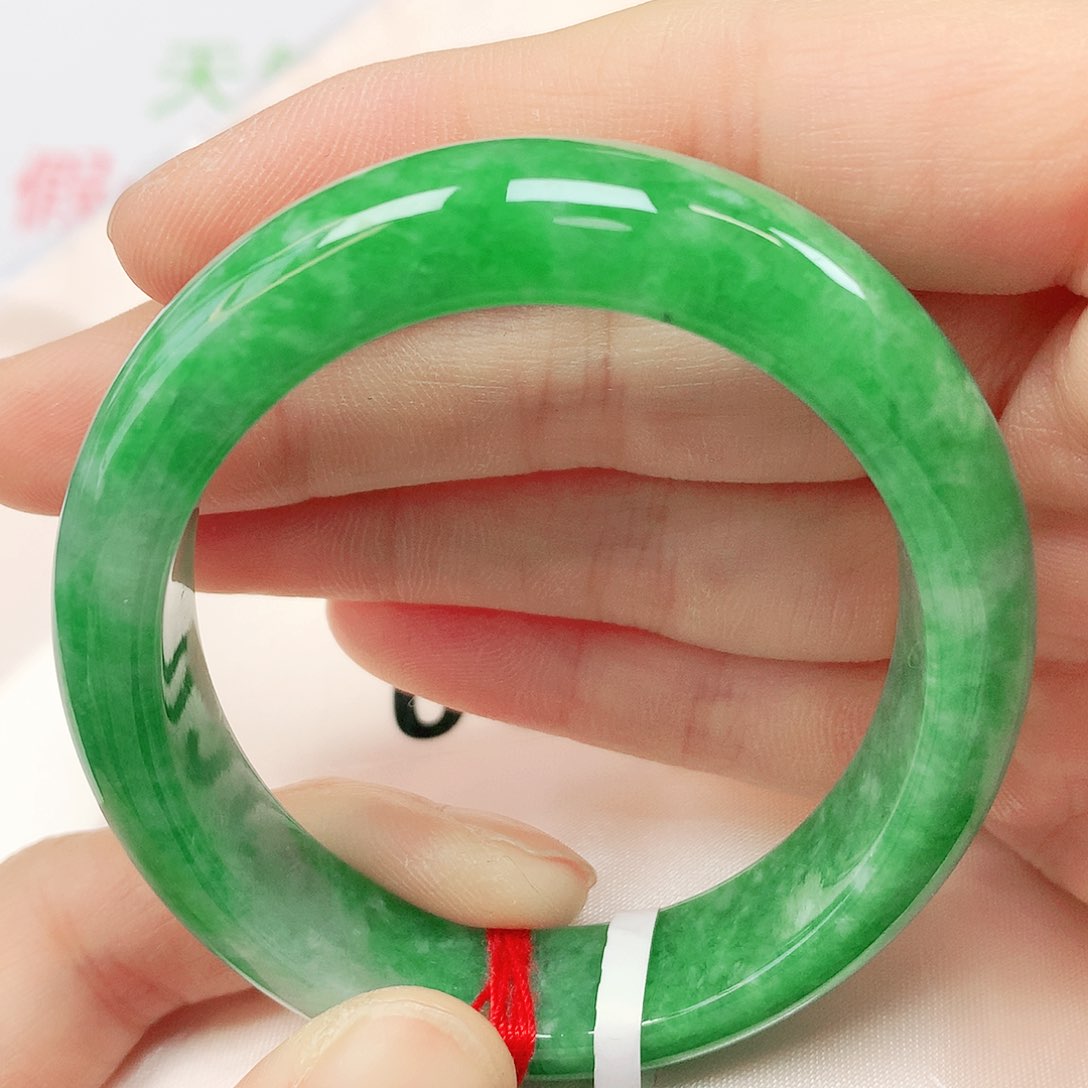 未镶嵌手镯翡翠翡翠手镯52贵妃