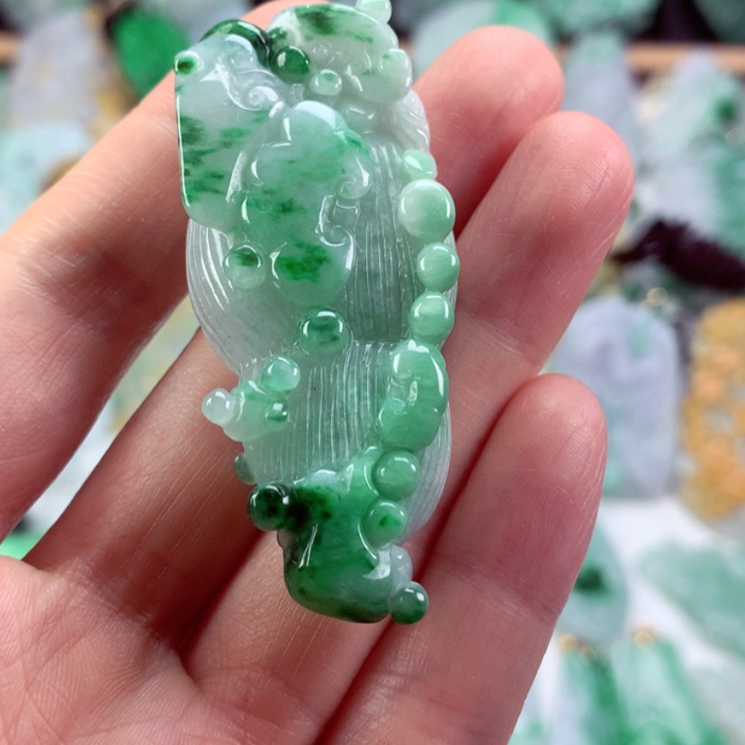 【闪购商品】翡翠未镶嵌吊坠(不含链)